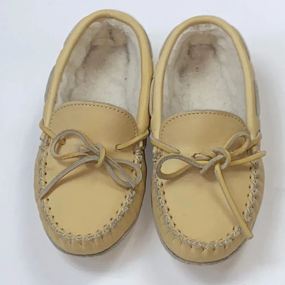 Canelas Mocasines Made In Canada Shoes Sandals Size 5